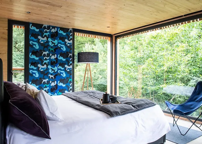 Loire Valley Lodges - Hotel